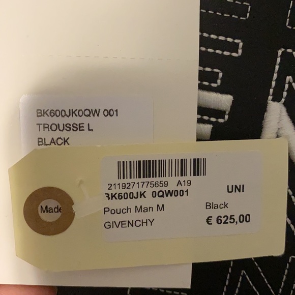 GIVENCHY Pouch - Picture 2 of 4